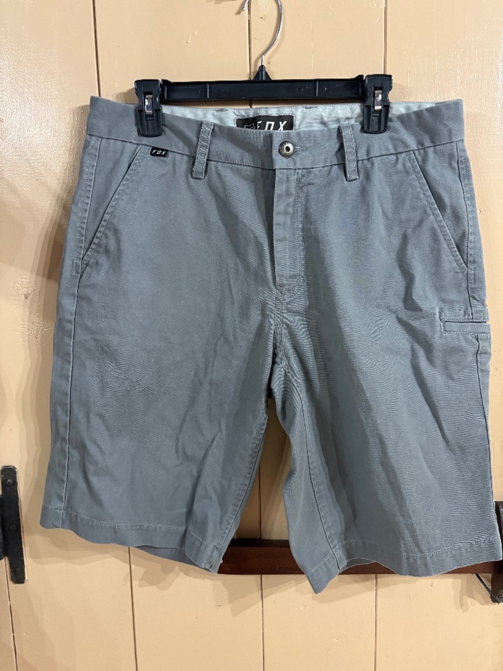 FOX Racing gray shorts size 34